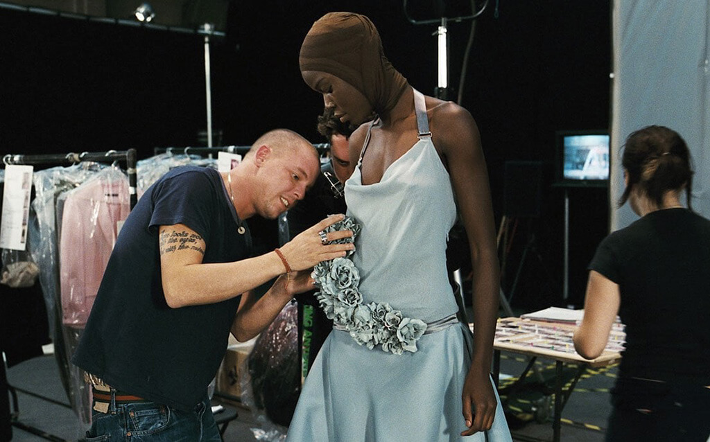 alexander mcqueen tasarımları